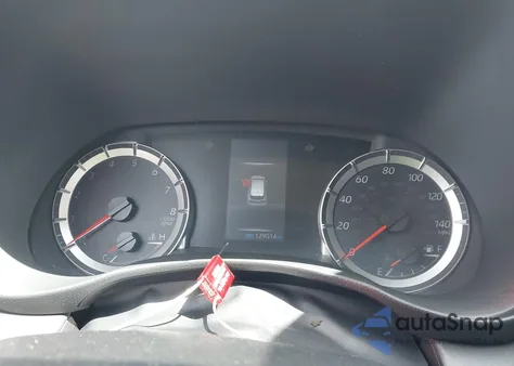 2021 Toyota Highlander L z USA, uszkodzony, nr VIN 5TDCZRAH6MS538197